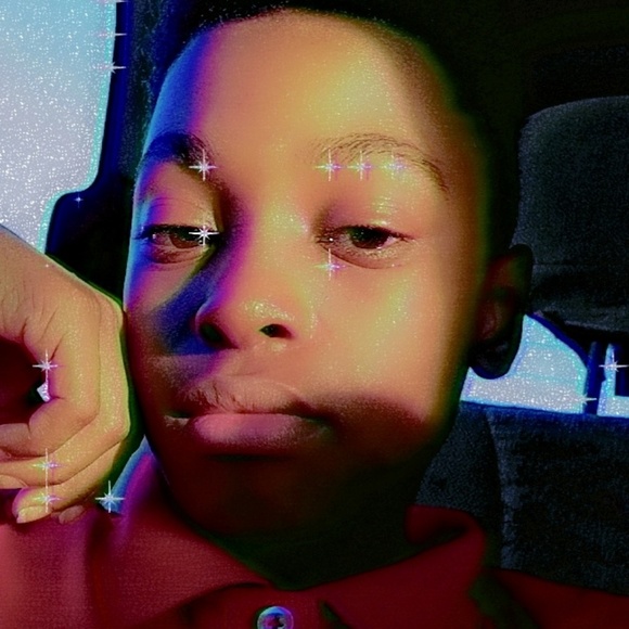 Meet your Posher, Chris - Picture 1 of 1